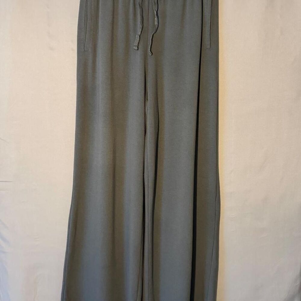 Wild-fable Women's Grey and Green Trousers